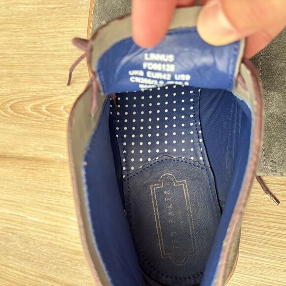 Ted Baker Chukka Desert Boots Mens Size 9 Linnus Grey Suede Purple Stitching - Picture 6 of 10